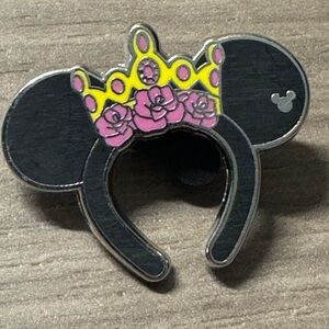 5/$25 Disney Mickey Ears Princess Tiara Headband Pin